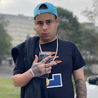 Mostra O Bico Do Peitin Pra Mim (Feat. Mc Pipokinha)